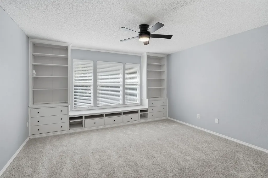 609 Carette Drive Fort Worth TX 76108