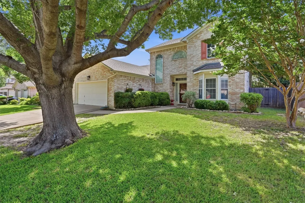 609 Carette Drive Fort Worth TX 76108