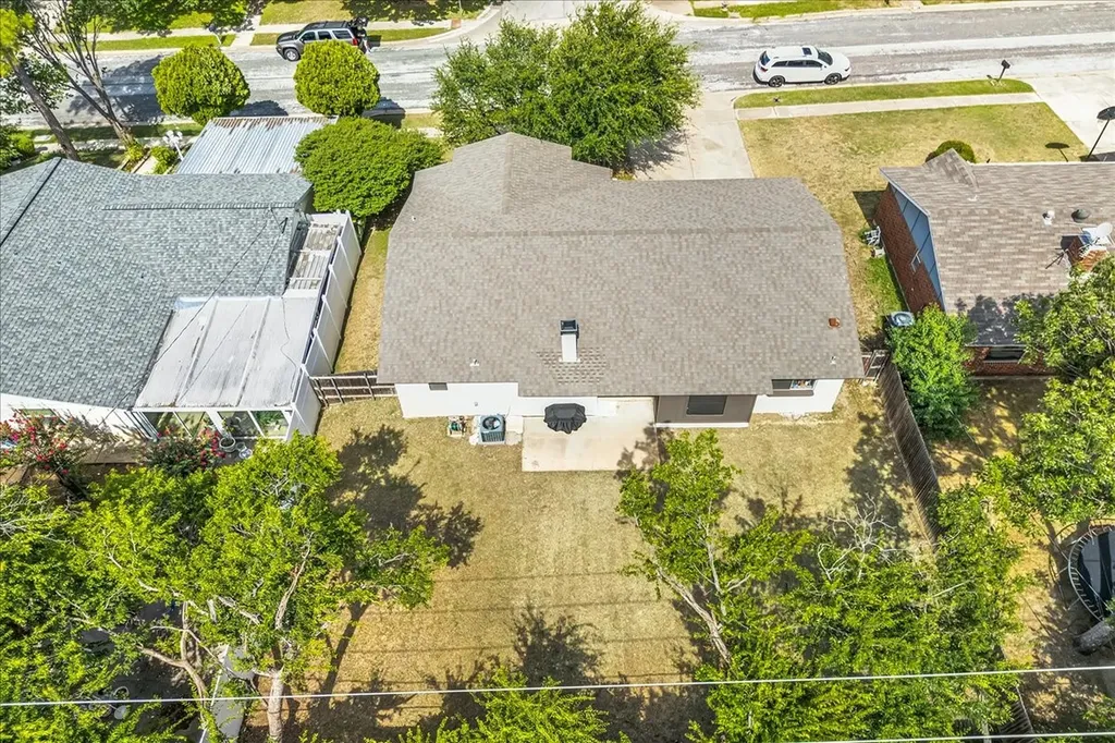 6548 Wooddale Drive Watauga TX 76148