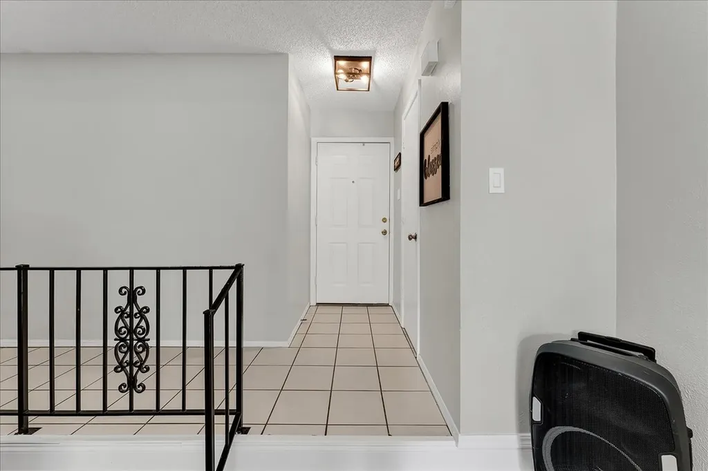 6548 Wooddale Drive Watauga TX 76148