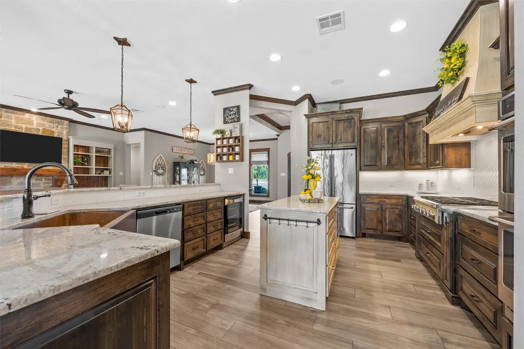 918 Coxs Oak Valley Road Waco TX 76705