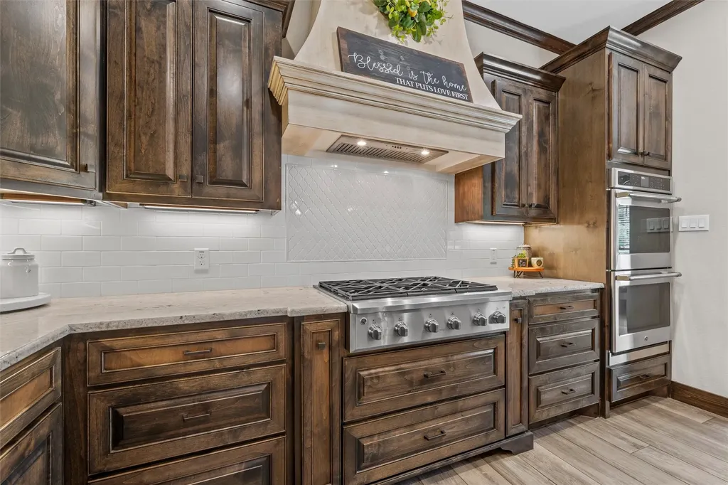 918 Coxs Oak Valley Road Waco TX 76705