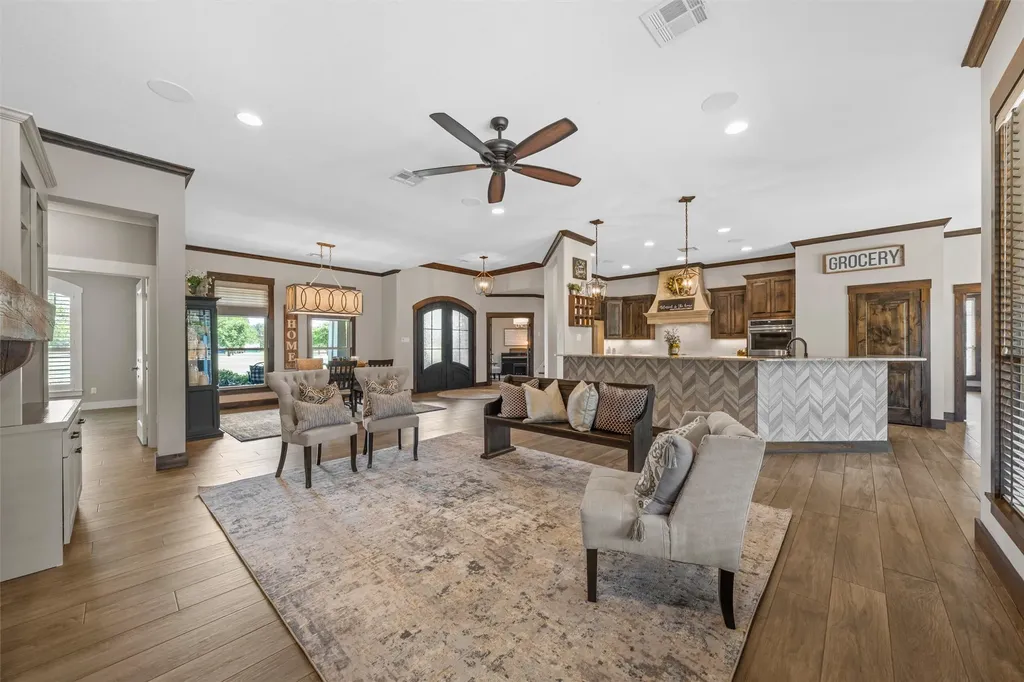 918 Coxs Oak Valley Road Waco TX 76705
