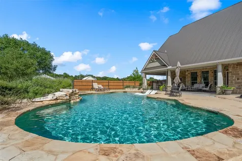 918 Coxs Oak Valley Road Waco TX 76705