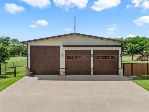 918 Coxs Oak Valley Road Waco TX 76705