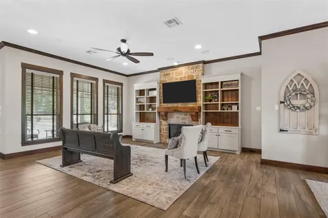 918 Coxs Oak Valley Road Waco TX 76705