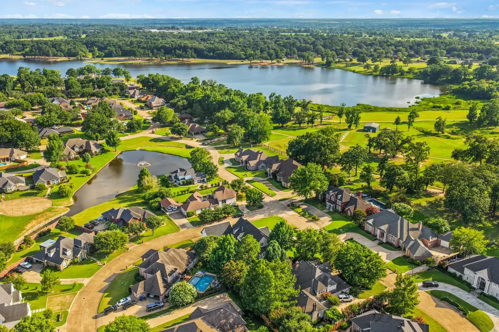 507 Greenhill Park Avenue Mt Pleasant TX 75455