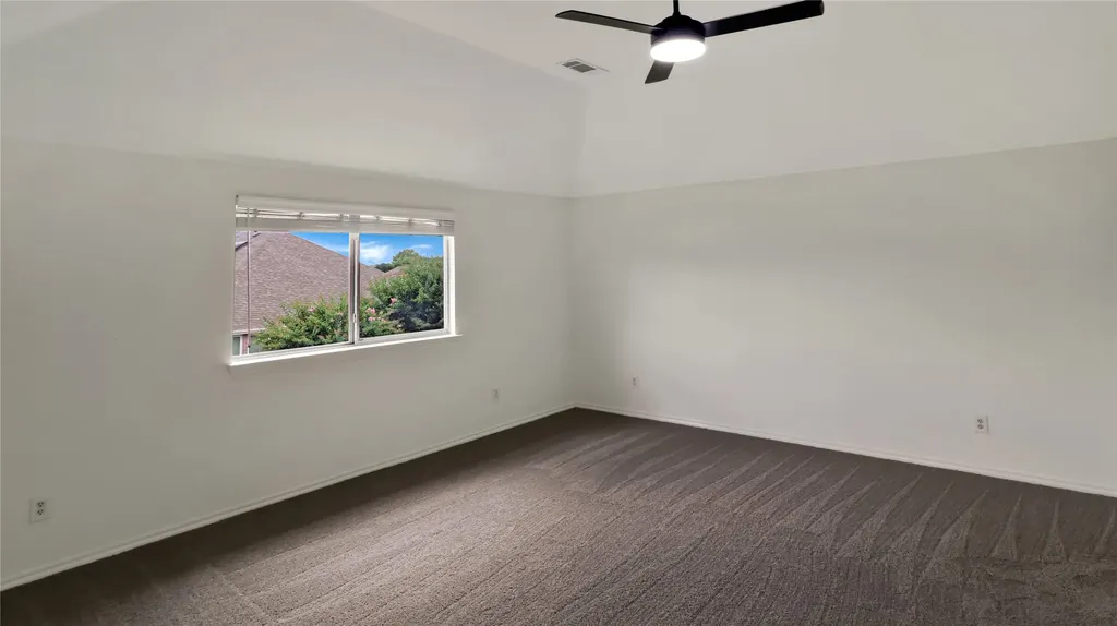 1106 Eastbrook Glenn Heights TX 75154