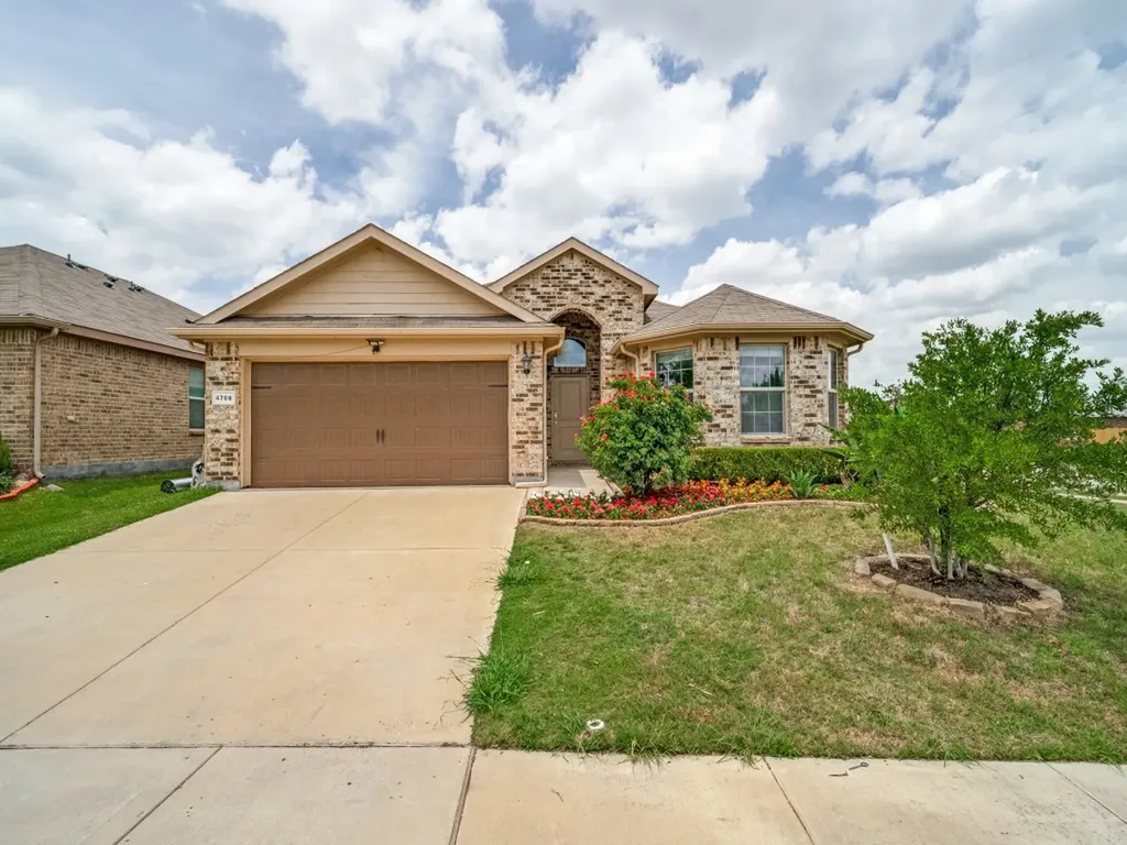 4708 Feltleaf Avenue Fort Worth TX 76036