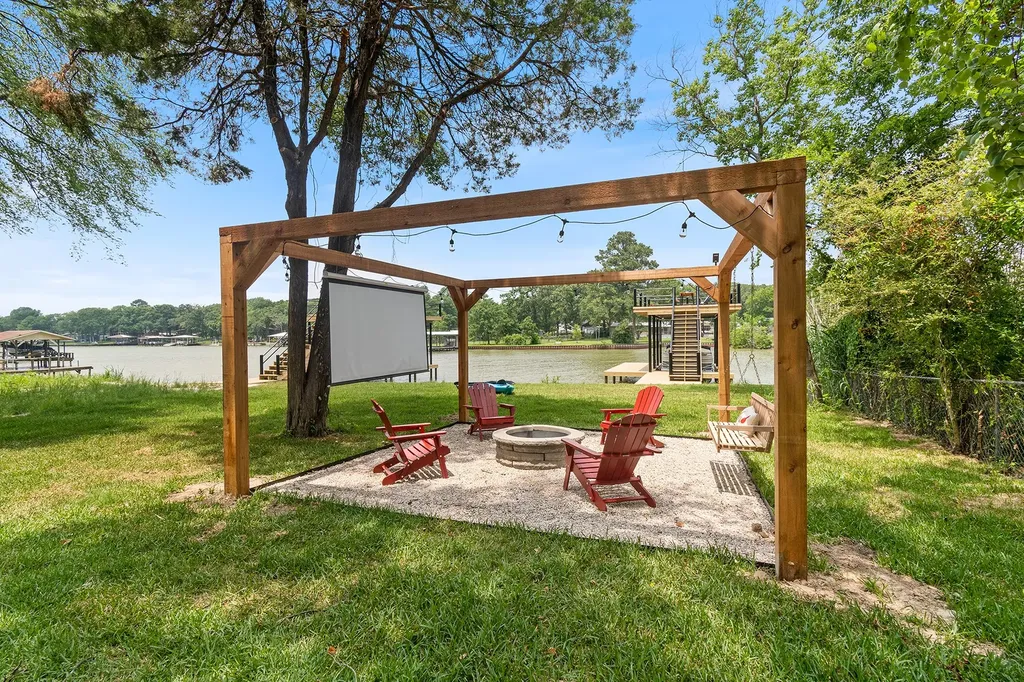 225 Ben Lacy Drive Gun Barrel City TX 75156