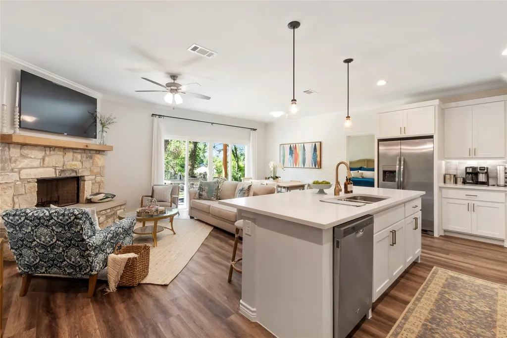 225 Ben Lacy Drive Gun Barrel City TX 75156