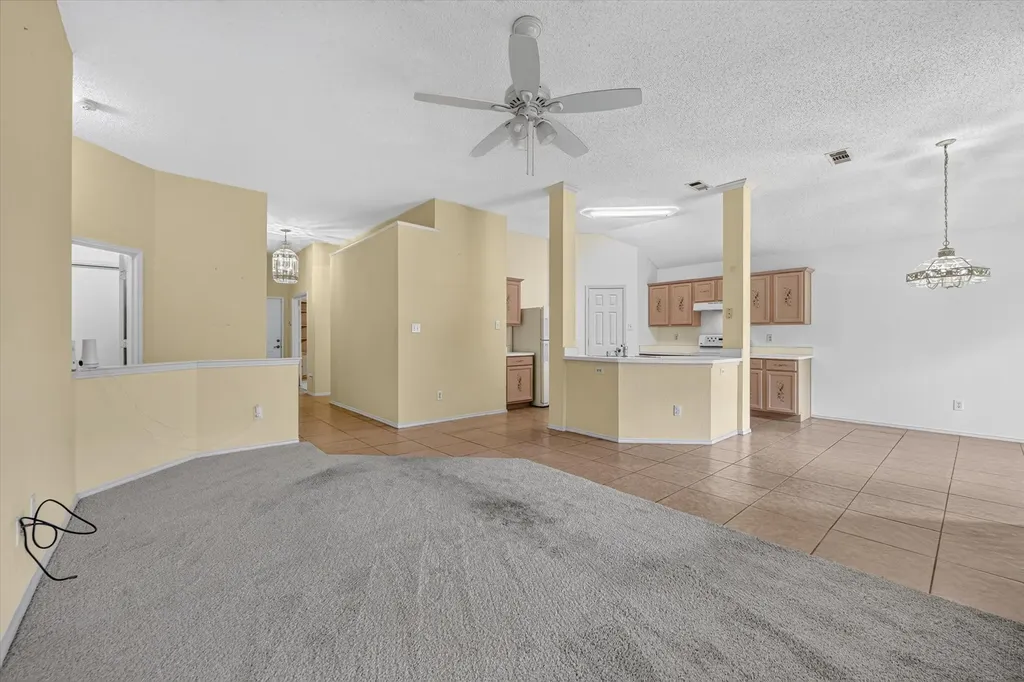 808 Silverbrook Drive Saginaw TX 76179