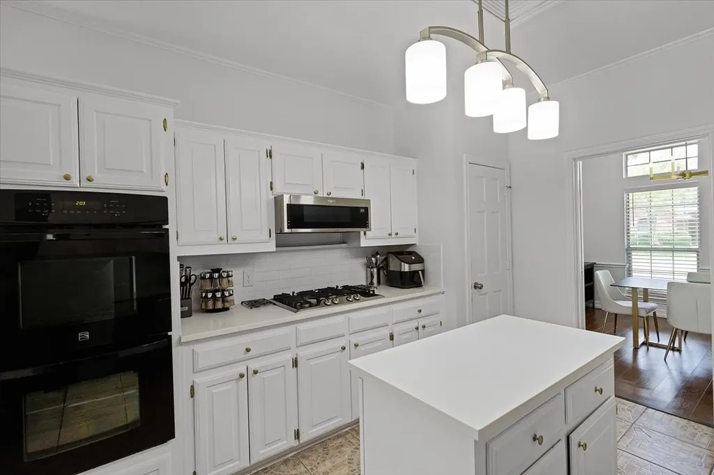 1520 Nettleton Drive Desoto TX 75115