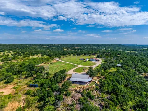 10413 County Road 136 Gordon TX 76453