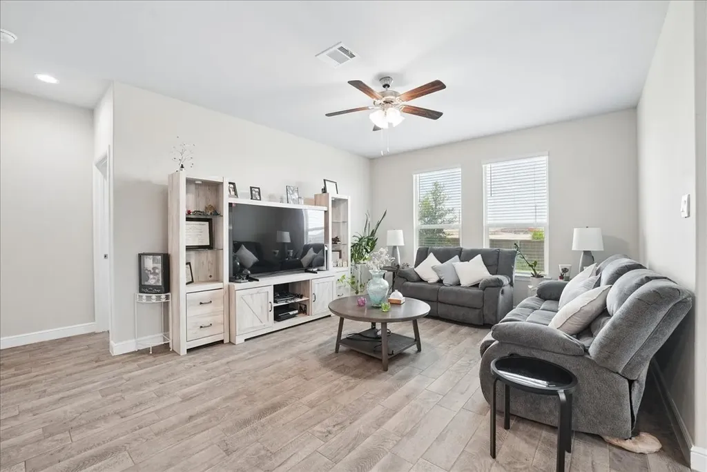 175 Lunayena Road Rhome TX 76078