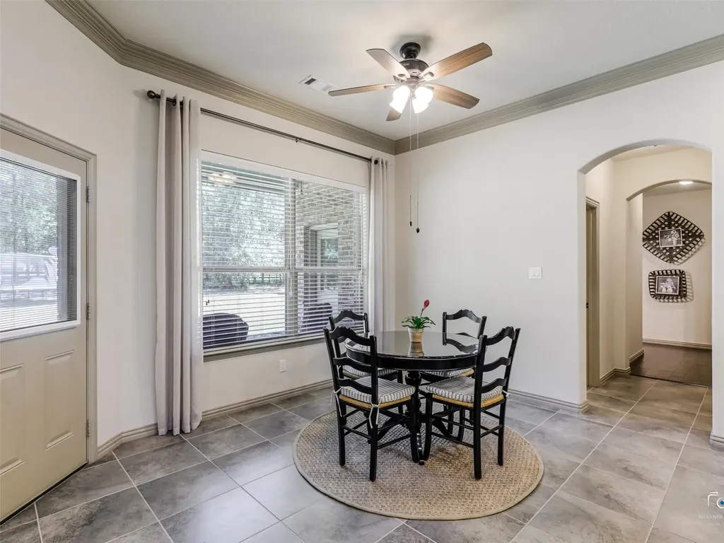 101 Sandlin Court Springtown TX 76082