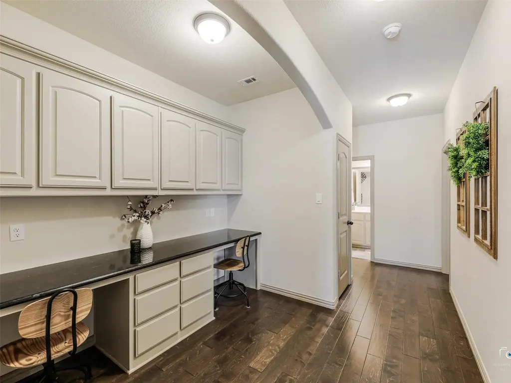 101 Sandlin Court Springtown TX 76082