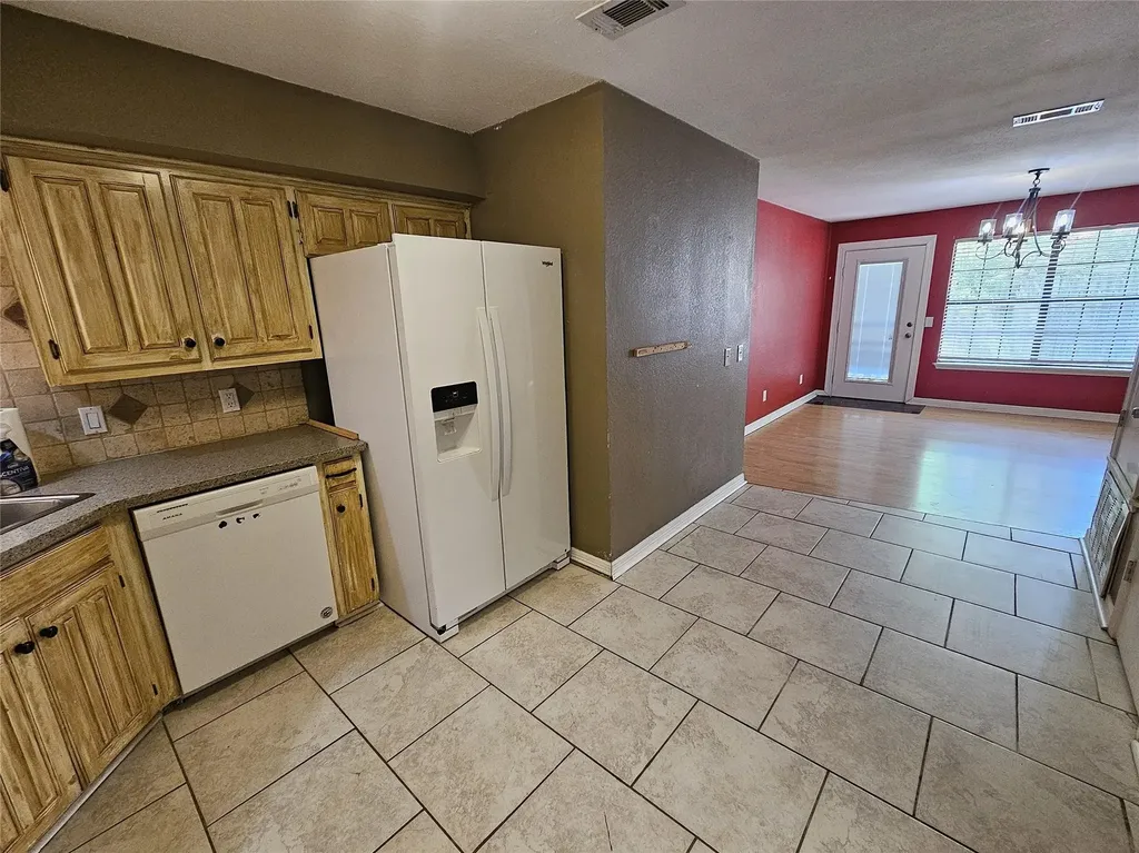 710 Cherry Drive Groesbeck TX 76642
