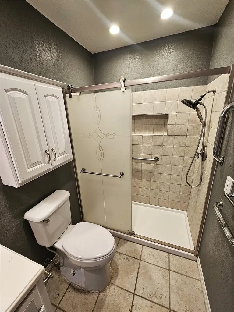 710 Cherry Drive Groesbeck TX 76642