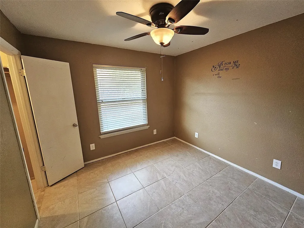 710 Cherry Drive Groesbeck TX 76642