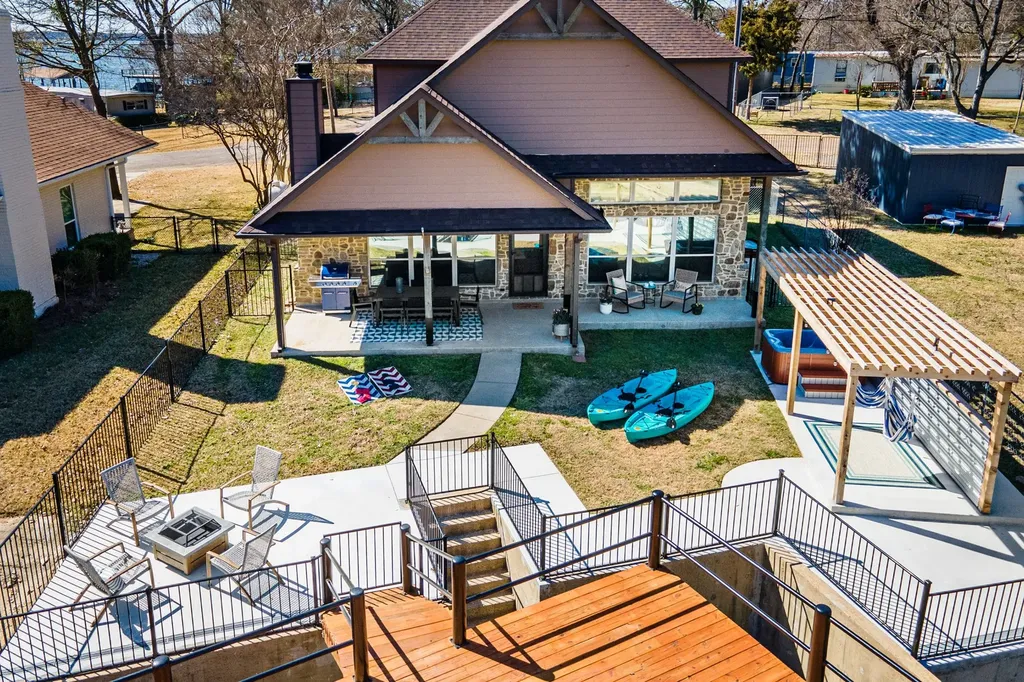 156 Palisade Drive Gun Barrel City TX 75156
