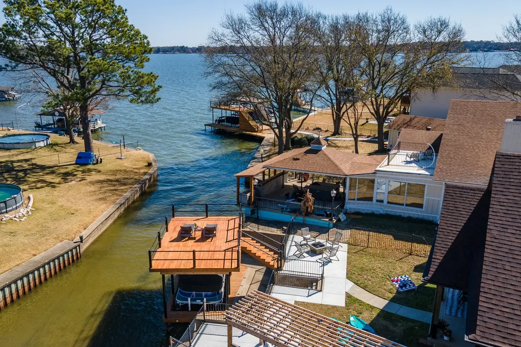 156 Palisade Drive Gun Barrel City TX 75156
