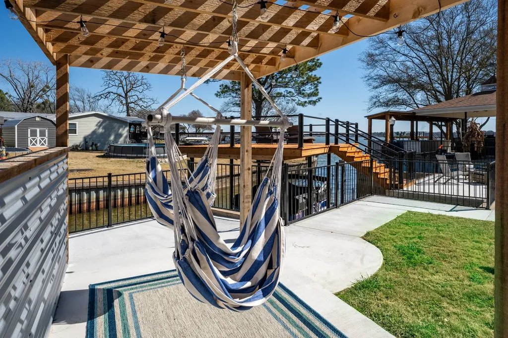 156 Palisade Drive Gun Barrel City TX 75156