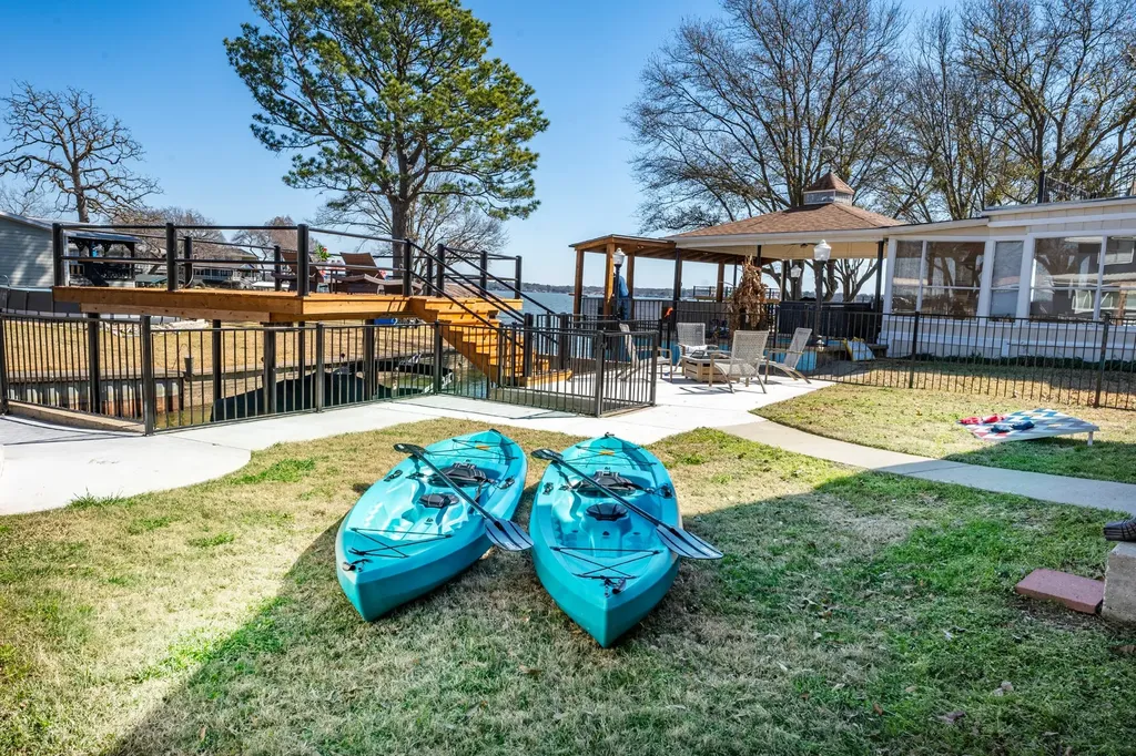 156 Palisade Drive Gun Barrel City TX 75156