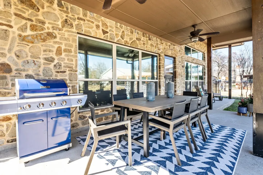 156 Palisade Drive Gun Barrel City TX 75156