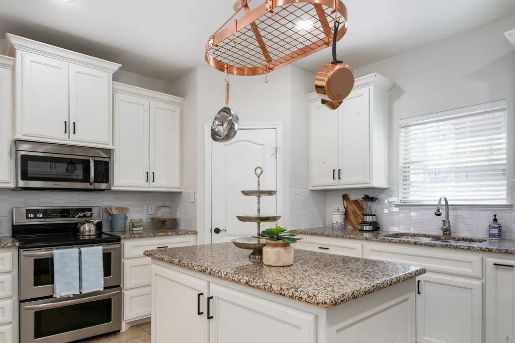 156 Palisade Drive Gun Barrel City TX 75156