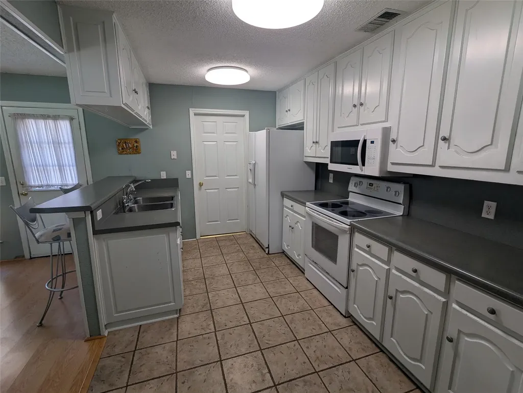 701 Summer Place Murphy TX 75094