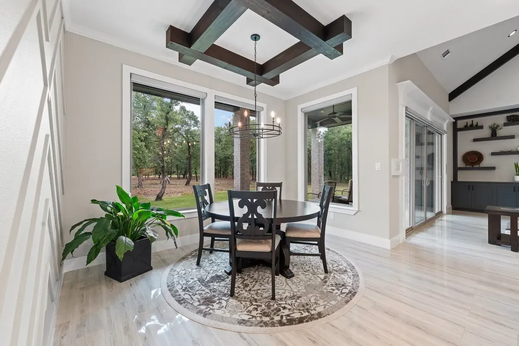 2053 Glenhollow Drive Weatherford TX 76088