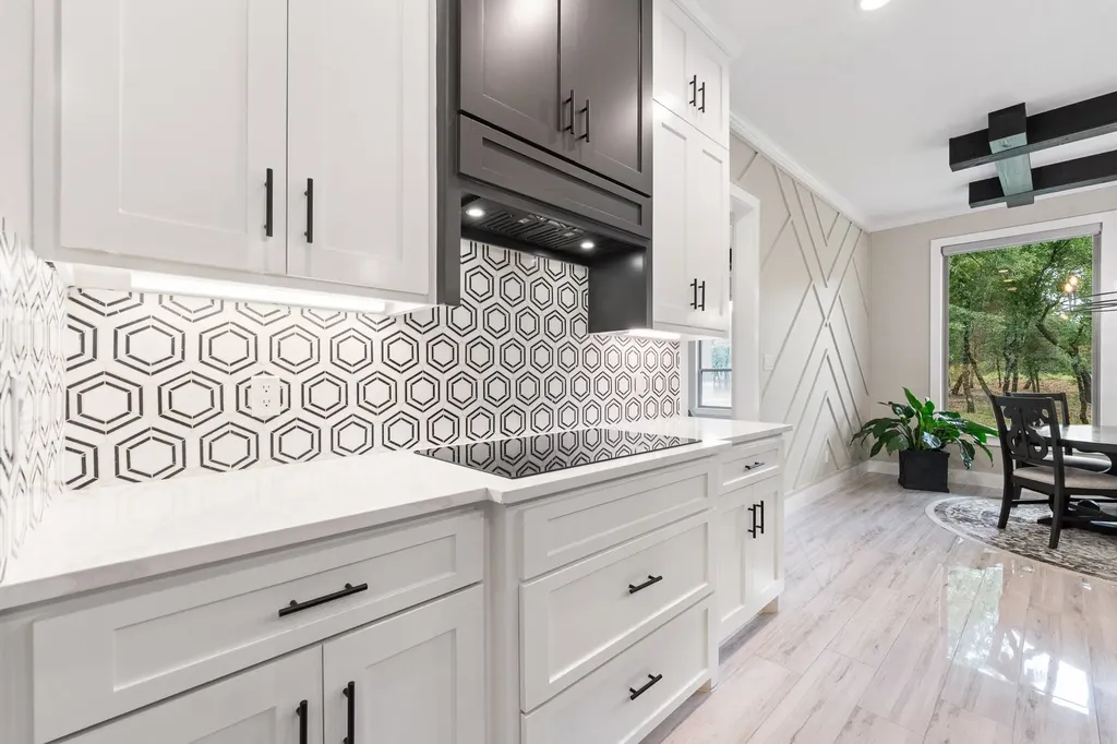2053 Glenhollow Drive Weatherford TX 76088