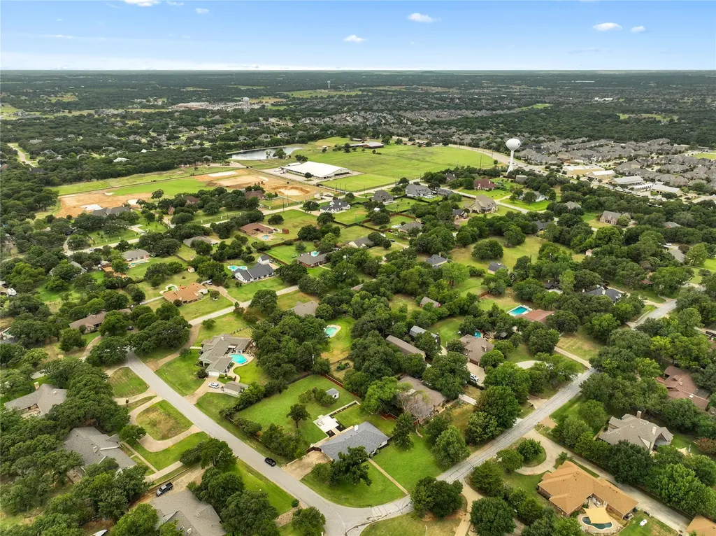 180 Trailing Oaks Drive Double Oak TX 75077