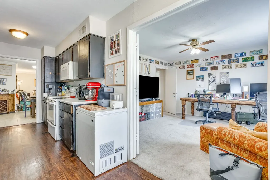 4102 Ridglea Country Club Drive Fort Worth TX 76126