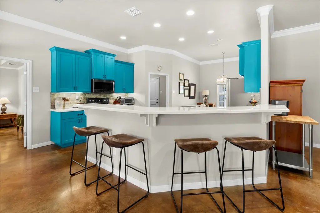 151 Tall Oaks Streetman TX 75859