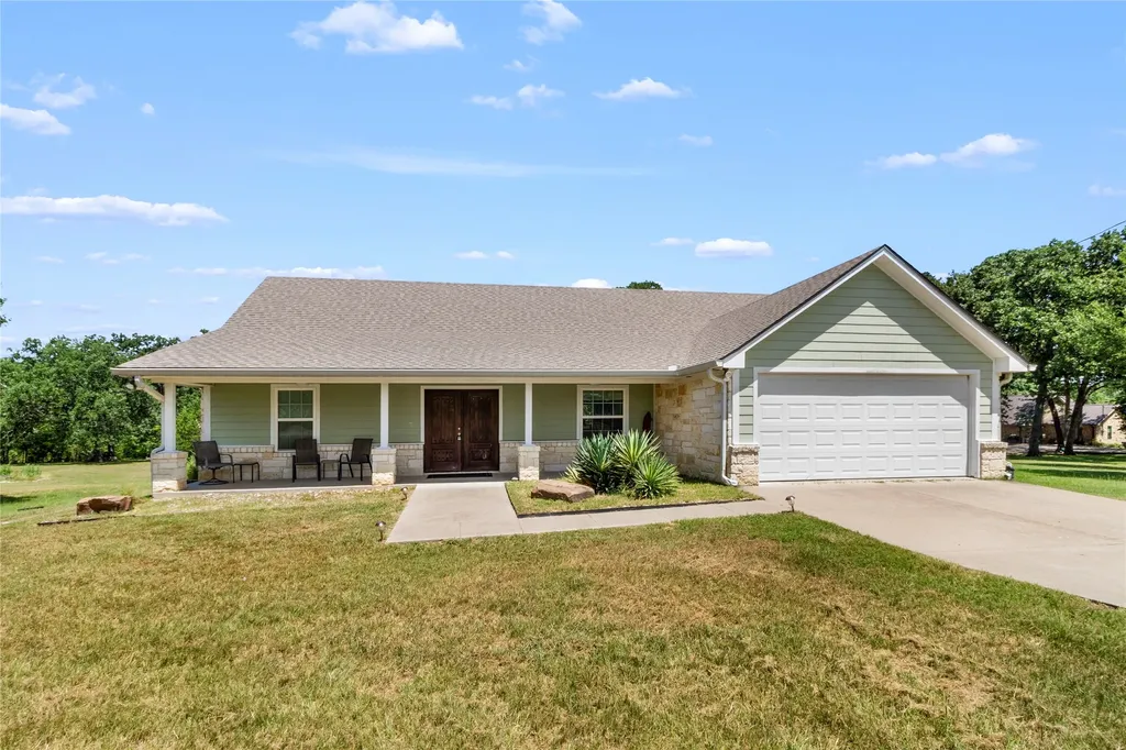 151 Tall Oaks Streetman TX 75859