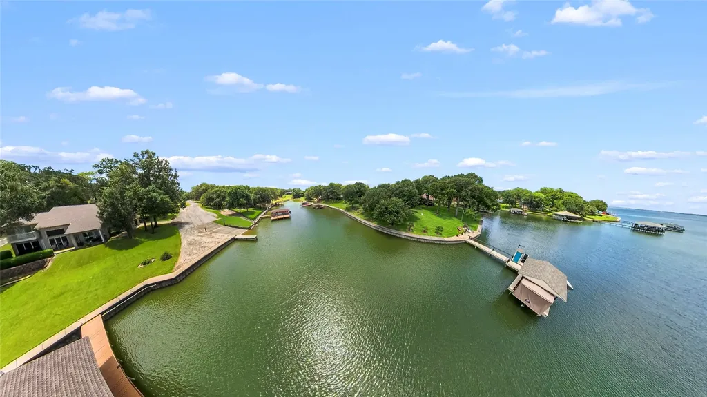 151 Tall Oaks Streetman TX 75859