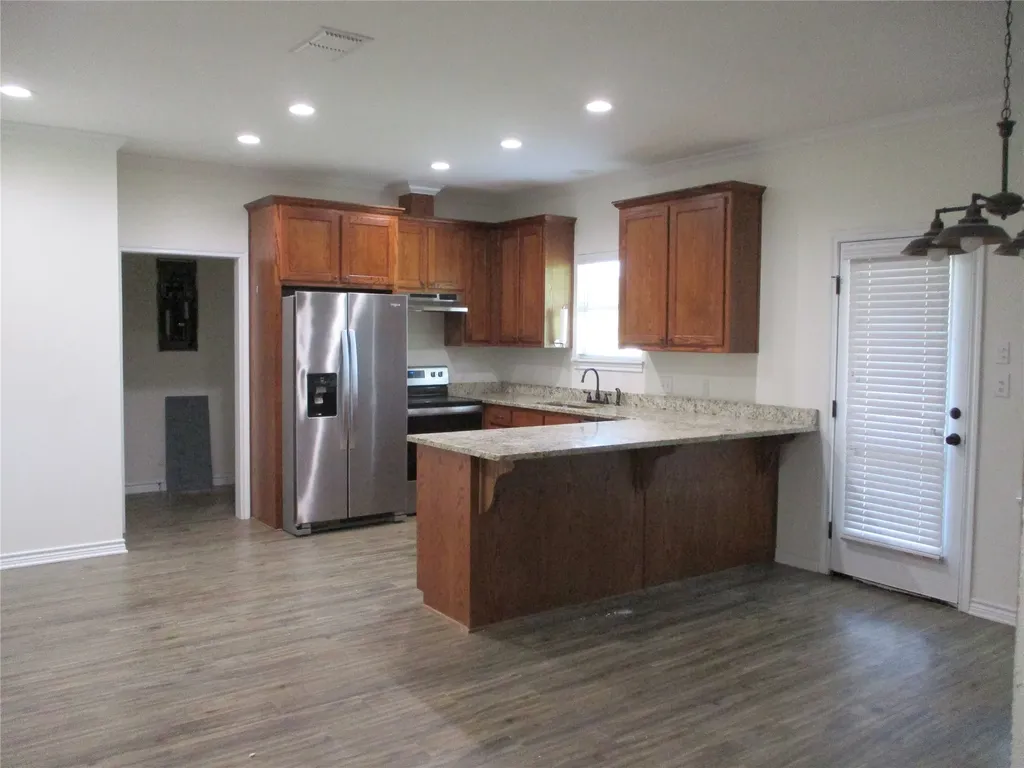 148 Mill Street Emory TX 75440