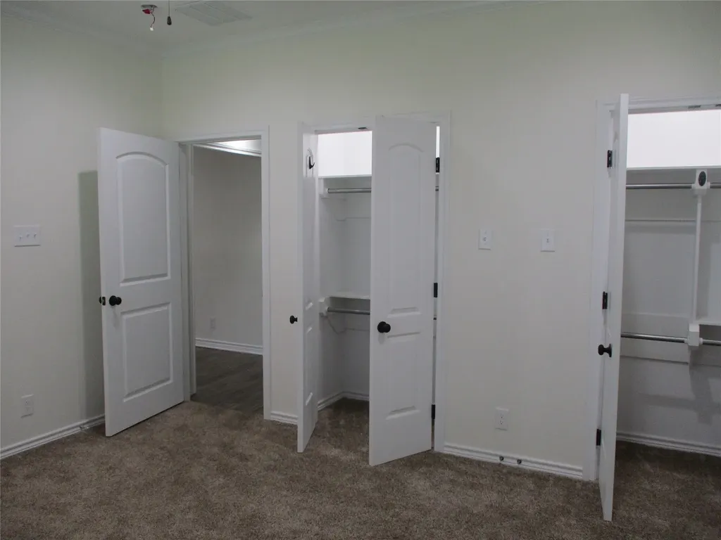 148 Mill Street Emory TX 75440
