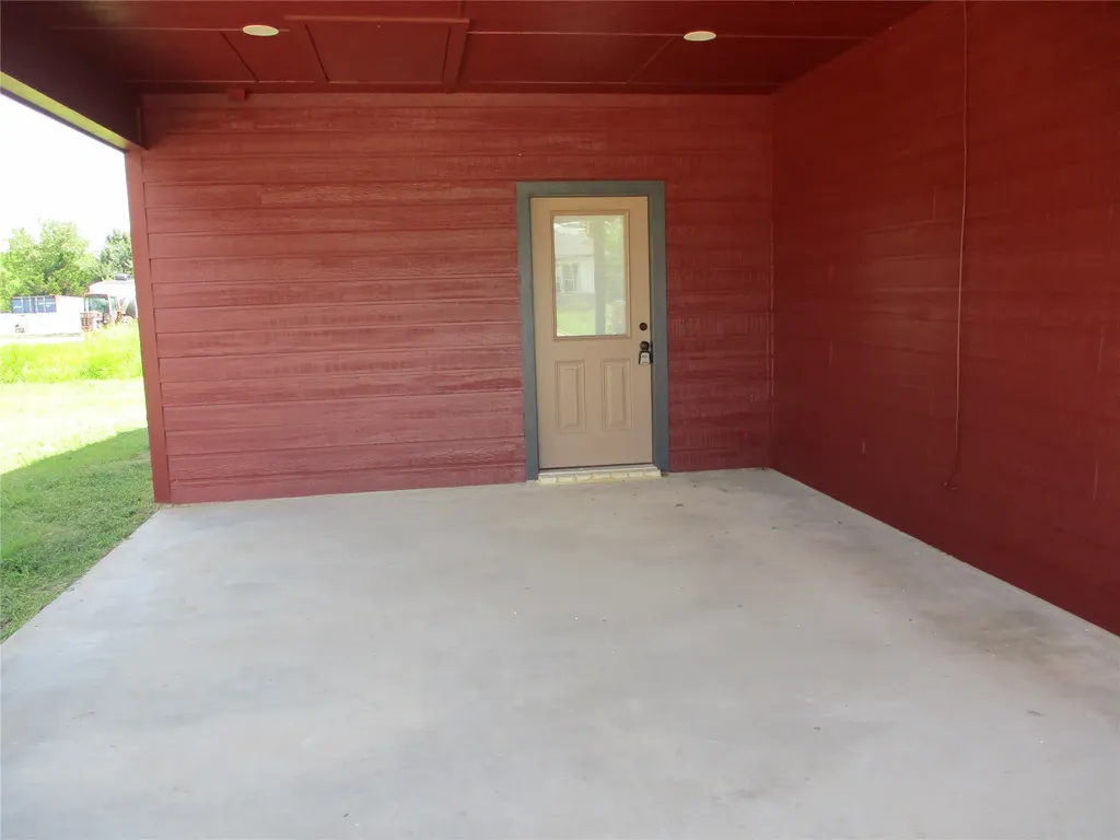 148 Mill Street Emory TX 75440