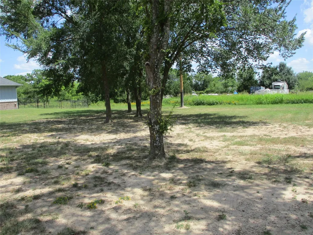 148 Mill Street Emory TX 75440