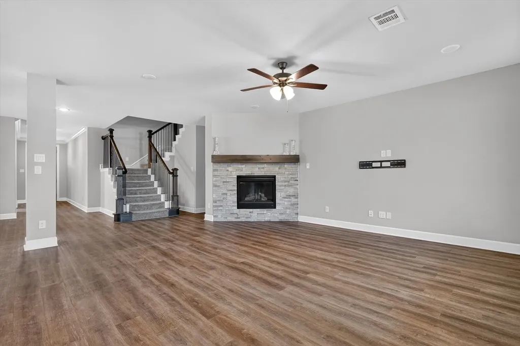 9205 Lamar Street Rowlett TX 75089