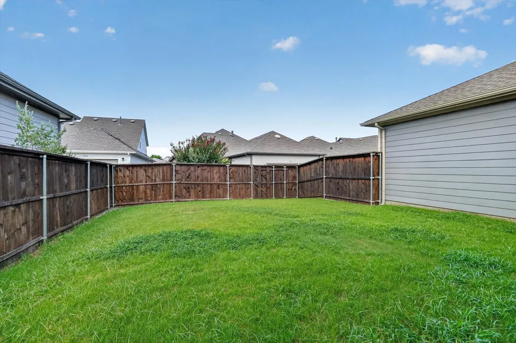 9205 Lamar Street Rowlett TX 75089