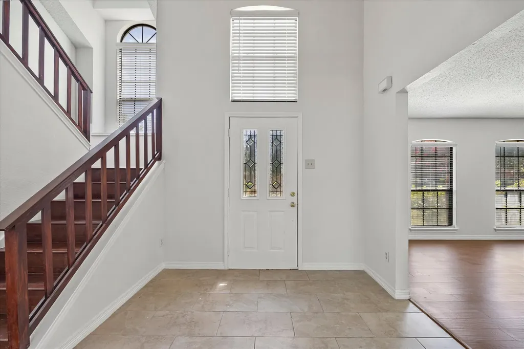 3026 Kingswood Drive Garland TX 75040