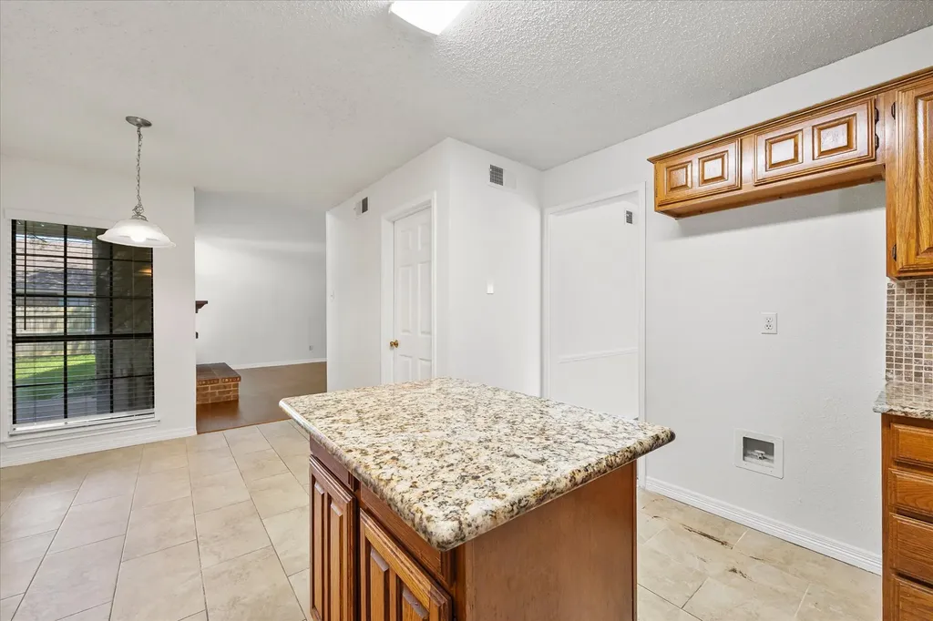 3026 Kingswood Drive Garland TX 75040