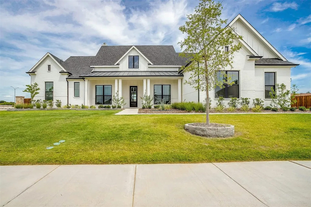 4602 Saddlehorn Drive Midlothian TX 76065
