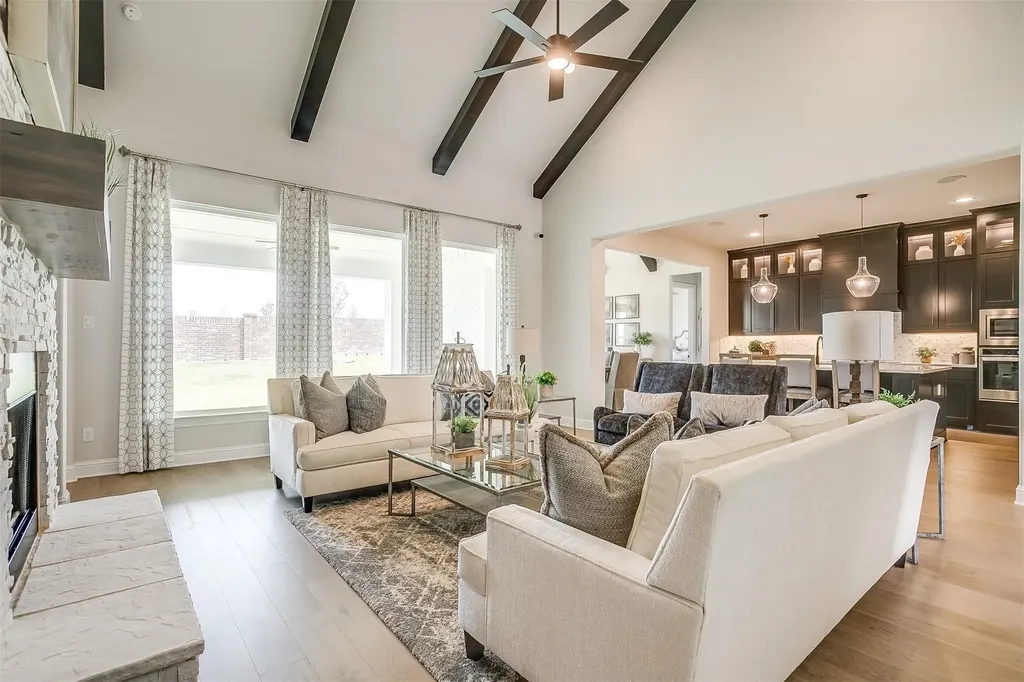 4602 Saddlehorn Drive Midlothian TX 76065