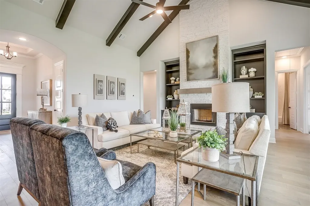 4602 Saddlehorn Drive Midlothian TX 76065