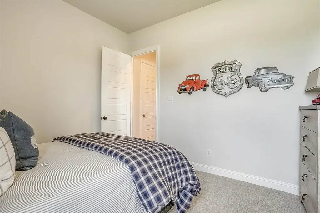 4602 Saddlehorn Drive Midlothian TX 76065
